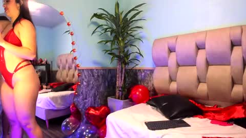 Snapshot of emily_jones3 chatting on 02.15.25 Emily online show from 02.15.25