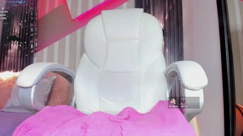 Emily online show from 03.12.25