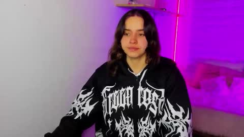 emily_lindey online show from 11.30.25