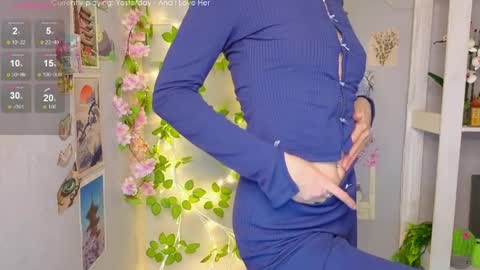 Emily online show from 04.22.26