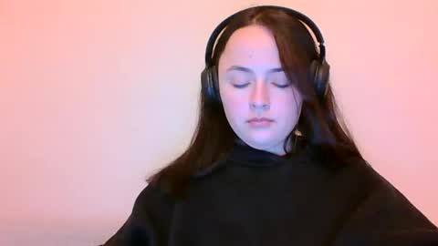 emily_morning_dew online show from 01.24.25