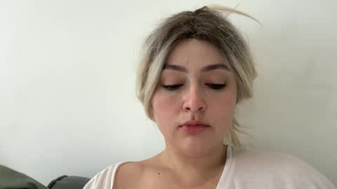 emily_morning_dew online show from 09.11.25