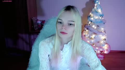 Snapshot of emily_nyaffe chatting on 01.02.25 Lia online show from 01.02.25