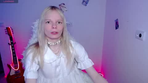 Snapshot of emily_nyaffe chatting on 03.06.26 Lia online show from 03.06.26