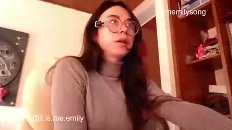 emily_pearl_ online show from 03.19.26
