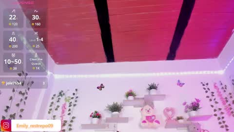 Snapshot of emily_restrepoo chatting on 01.15.25 Emily online show from 01.15.25