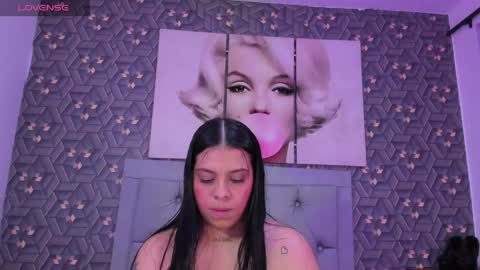 Snapshot of emily_rivera78 chatting on 05.11.26 Emily online show from 05.11.26