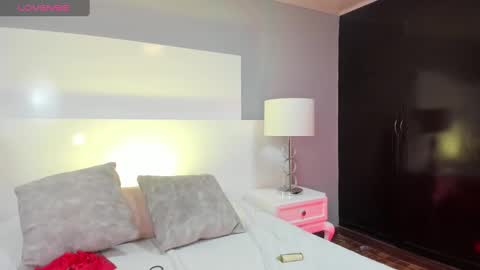 Emily  online show from 12.21.24