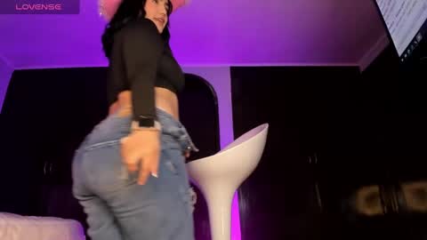 Emily  online show from 01.12.25