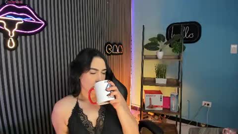 Snapshot of emily_roberts1 chatting on 07.16.26 Emily online show from 07.16.26