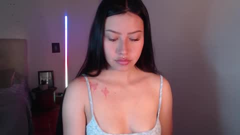 Emily  Swan online show from 01.18.25