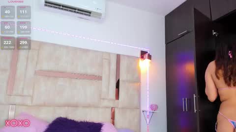 Snapshot of emily_walker4 chatting on 11.23.25 emily_walker4 online show from 11.23.25