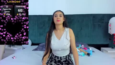 Emilyyy online show from 02.20.25