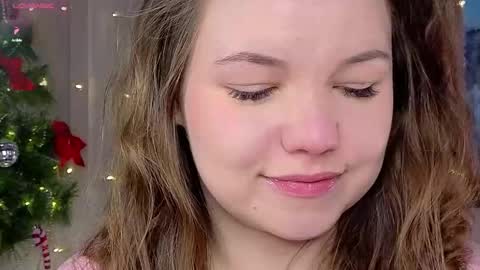 artist Emily online show from 01.08.26