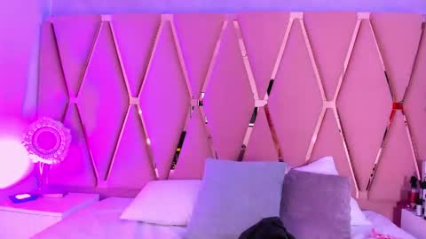 Emily online show from 04.26.26