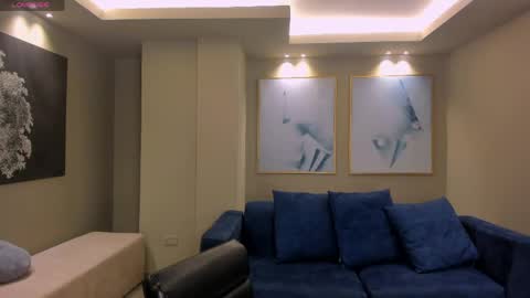 Emily Carter online show from 03.30.26