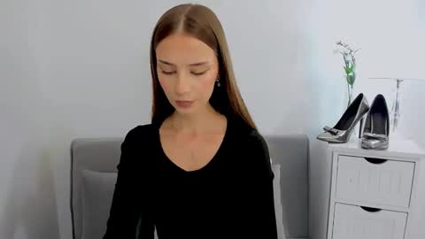 Snapshot of emilycharming chatting on 01.14.25 EmilyCharming online show from 01.14.25