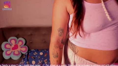 Snapshot of emilycollei chatting on 02.18.26 Emily online show from 02.18.26