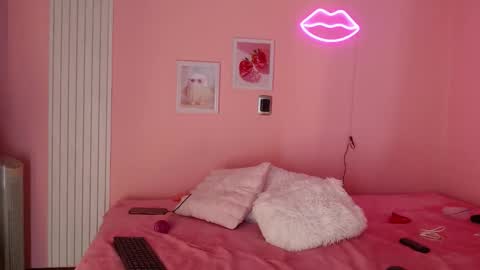 Emily online show from 03.11.26