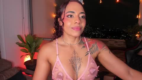 Snapshot of emilyfitness8 chatting on 12.15.24 emily online show from 12.15.24