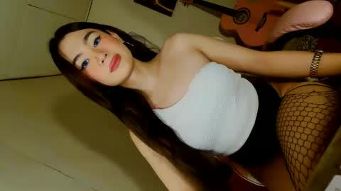 ariane online show from 12.15.25