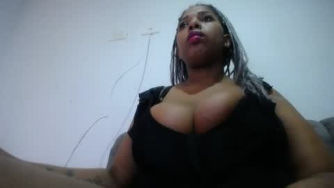 Snapshot of emilyhines__ chatting on 04.30.26 Emilyhines online show from 04.30.26