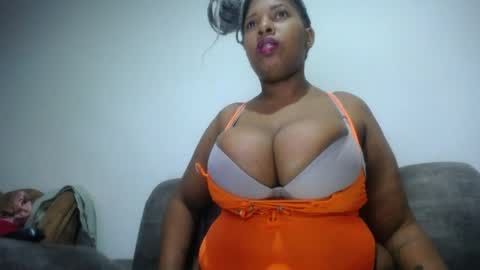 Snapshot of emilyhines__ chatting on 05.13.26 Emilyhines online show from 05.13.26