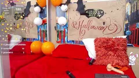 EmilyJons online show from 10.27.25