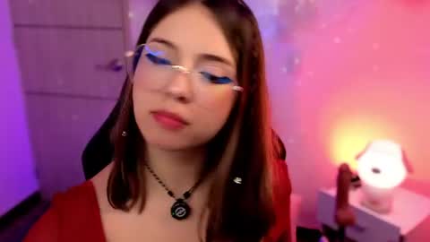 Snapshot of emilykarterr chatting on 07.03.26 VALEEEN online show from 07.03.26