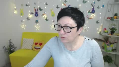 Emily online show from 04.04.26