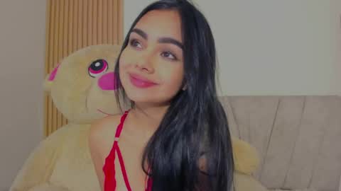 Snapshot of emilylittle___ chatting on 04.27.26 EMI online show from 04.27.26