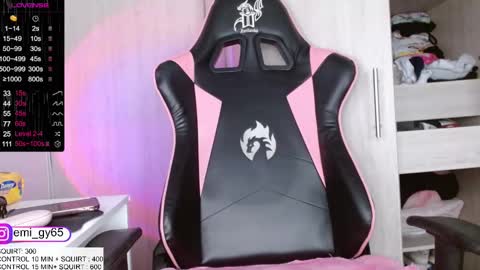 Emilyn online show from 09.15.25