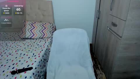 Emily online show from 12.05.25