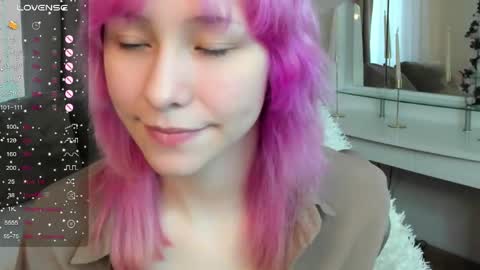 Snapshot of emilytrase chatting on 05.27.26 Betty online show from 05.27.26
