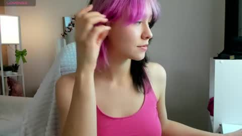 Snapshot of emilytrase chatting on 07.11.26 Betty online show from 07.11.26