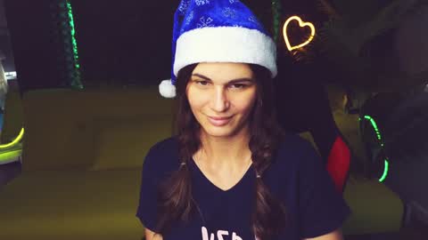 Emily online show from 12.22.24