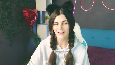 Emily online show from 03.03.25