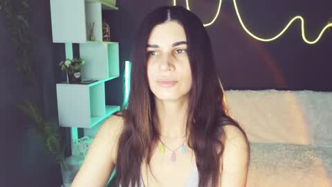 Emily online show from 10.05.25