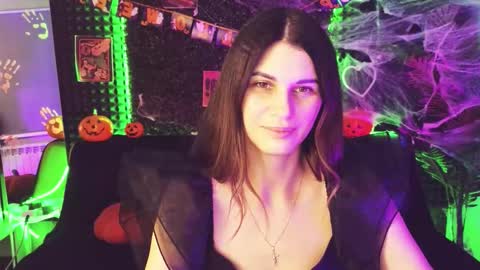 Emily online show from 10.19.25