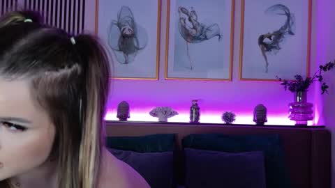 EmilyWess online show from 03.06.26