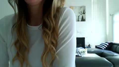 emilly online show from 10.16.25