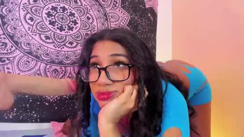 Snapshot of emilyy_walker chatting on 06.03.26 emilyy_walker online show from 06.03.26