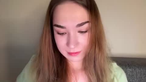 Snapshot of eminemswife chatting on 06.15.26 Nadya online show from 06.15.26