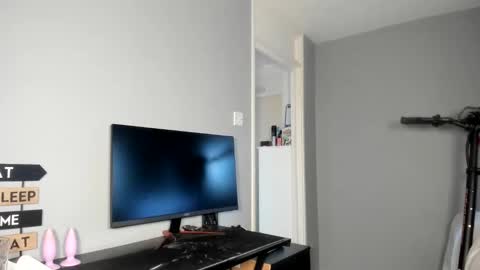 emliyjamesmjb online show from 03.12.25