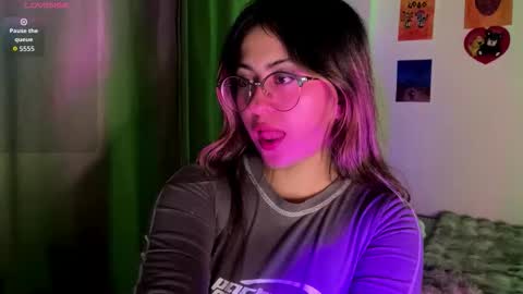 Snapshot of emma__bell_ chatting on 09.08.25 Emma Is here online show from 09.08.25