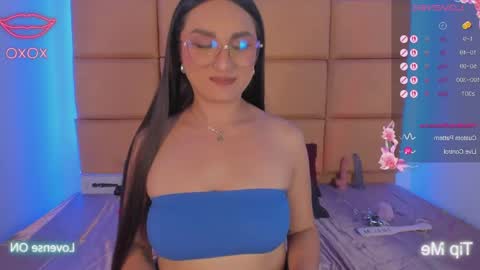 Snapshot of emma__js_ chatting on 04.30.26 emma__js_ online show from 04.30.26