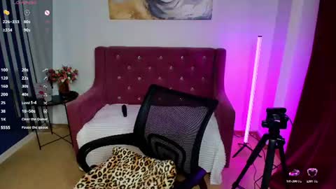 Snapshot of emma__rosss chatting on 06.26.26 emma__rosss online show from 06.26.26