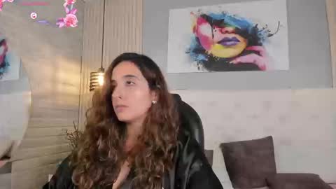 Emma online show from 09.08.25