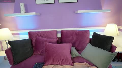 emma__walkerr_ online show from 03.04.25