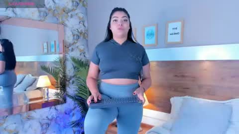 Snapshot of emma_bakker_ chatting on 07.17.26 Emma online show from 07.17.26